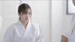 3000元約23歲極品外圍170cm大長腿和極品美胸，撩人水平一流，前凸後翹，絕美尤物值得一幹…